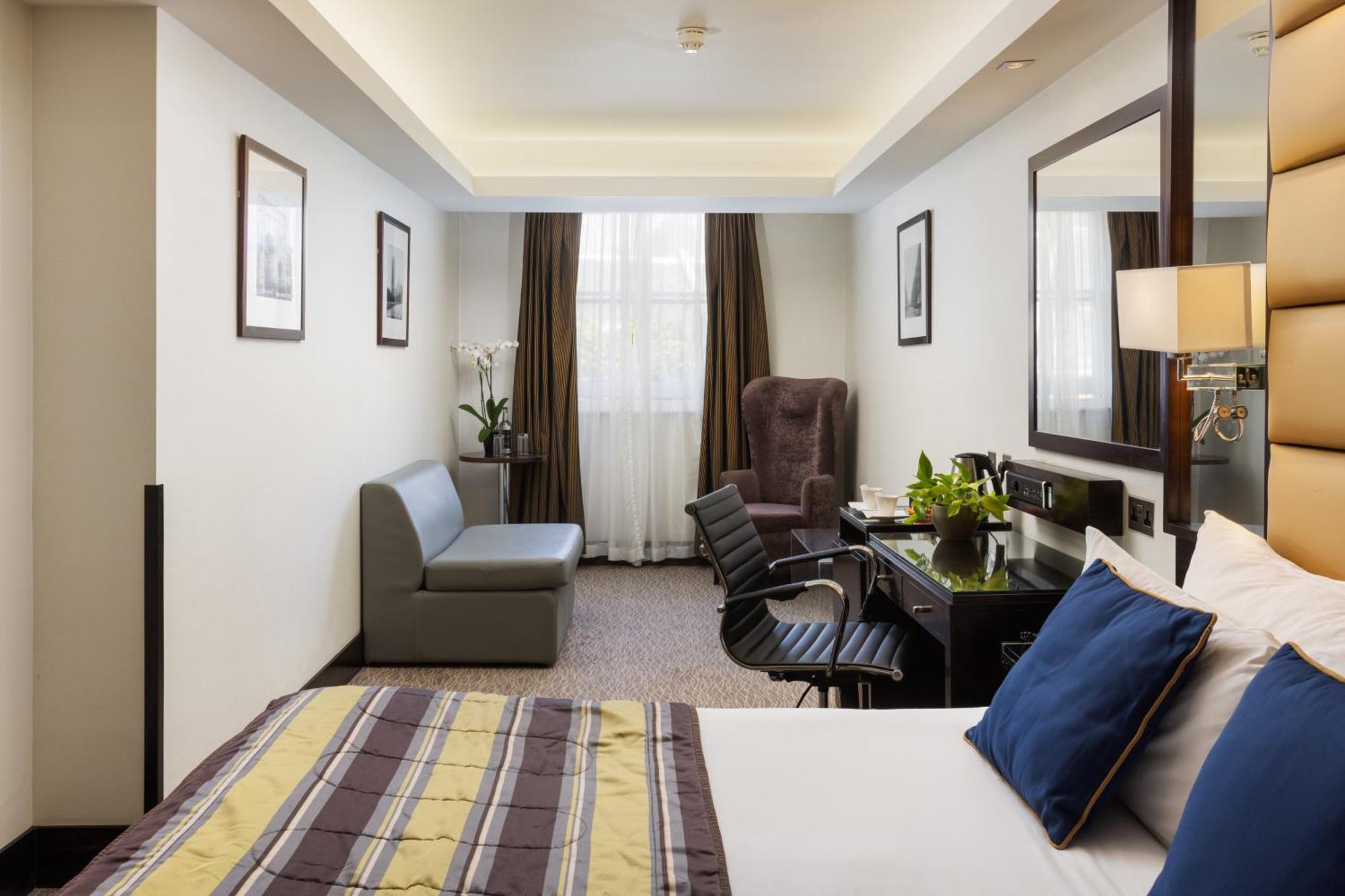 Park Grand Mayfair Лондон Экстерьер фото